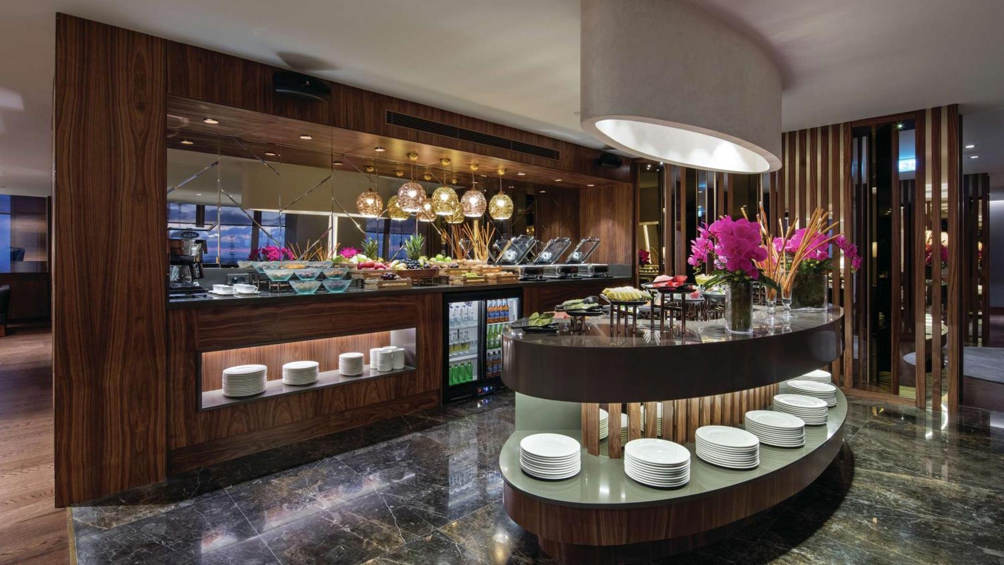 Hilton Maslak Otel 5*